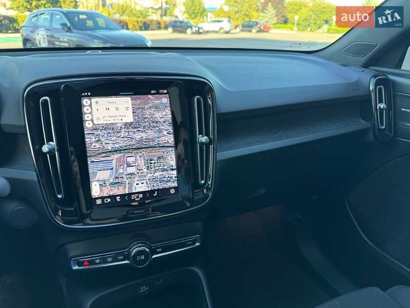 Позашляховик / Кросовер Volvo C40 Recharge 2023 в Полтаві