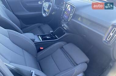 Внедорожник / Кроссовер Volvo C40 Recharge 2023 в 