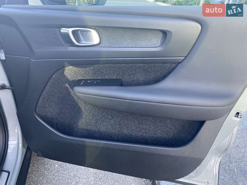 Внедорожник / Кроссовер Volvo C40 Recharge 2023 в Киеве