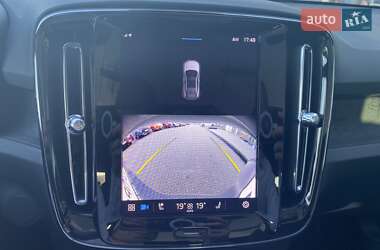 Внедорожник / Кроссовер Volvo C40 Recharge 2023 в 