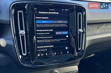 Внедорожник / Кроссовер Volvo C40 Recharge 2022 в 