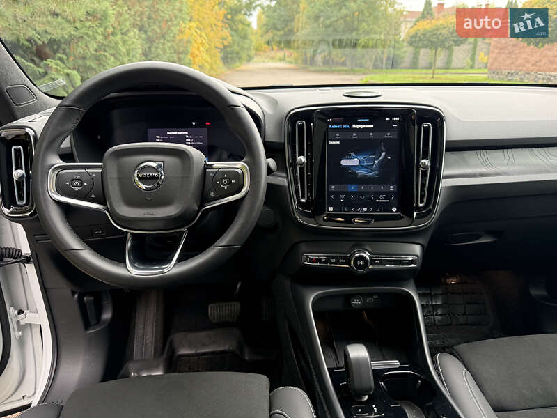 Внедорожник / Кроссовер Volvo C40 Recharge 2022 в Ровно