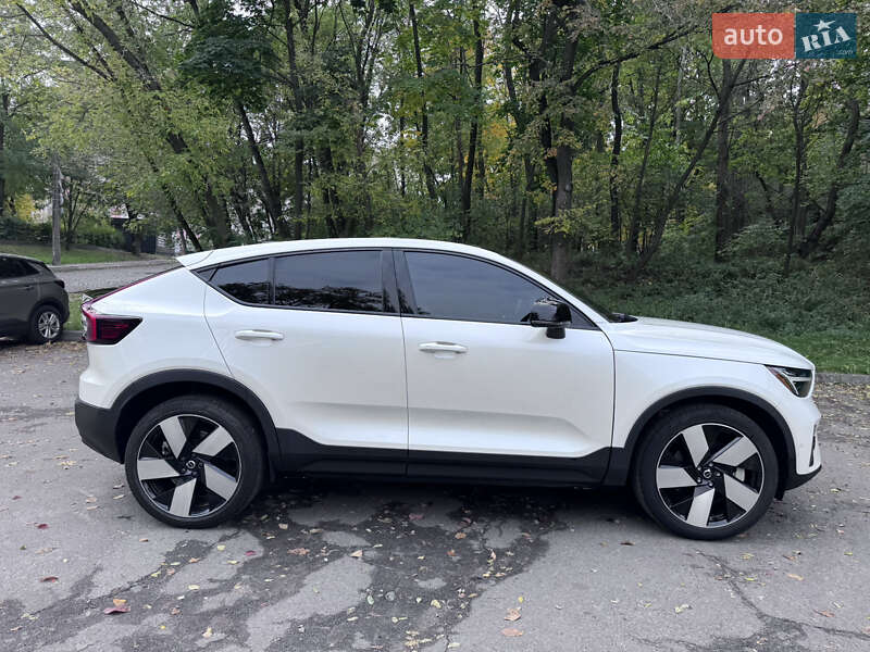 Позашляховик / Кросовер Volvo C40 Recharge 2022 в Києві фото 2 Позашляховик / Кросовер Volvo C40 Recharge 2022 в Києві