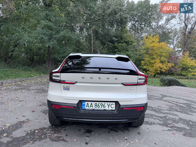 Позашляховик / Кросовер Volvo C40 Recharge 2022 в Києві фото 4 Позашляховик / Кросовер Volvo C40 Recharge 2022 в Києві