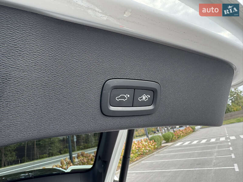 Внедорожник / Кроссовер Volvo C40 Recharge 2023 в Киеве фото 52 Внедорожник / Кроссовер Volvo C40 Recharge 2023 в Киеве