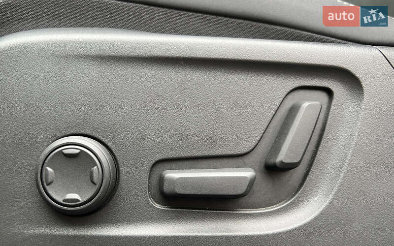 Внедорожник / Кроссовер Volvo C40 Recharge 2023 в Львове фото 20 Внедорожник / Кроссовер Volvo C40 Recharge 2023 в Львове