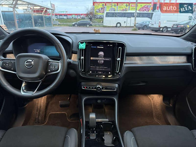 Внедорожник / Кроссовер Volvo C40 Recharge 2023 в Ровно
