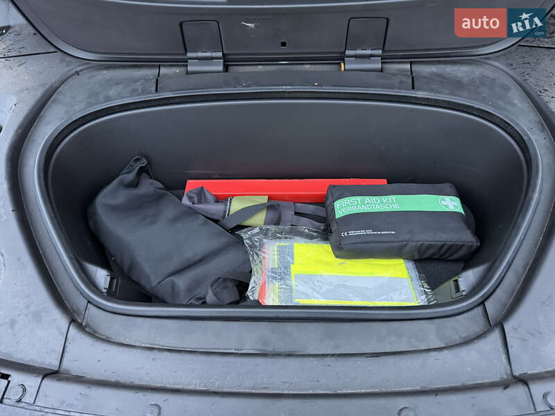 Внедорожник / Кроссовер Volvo C40 Recharge 2023 в Ровно