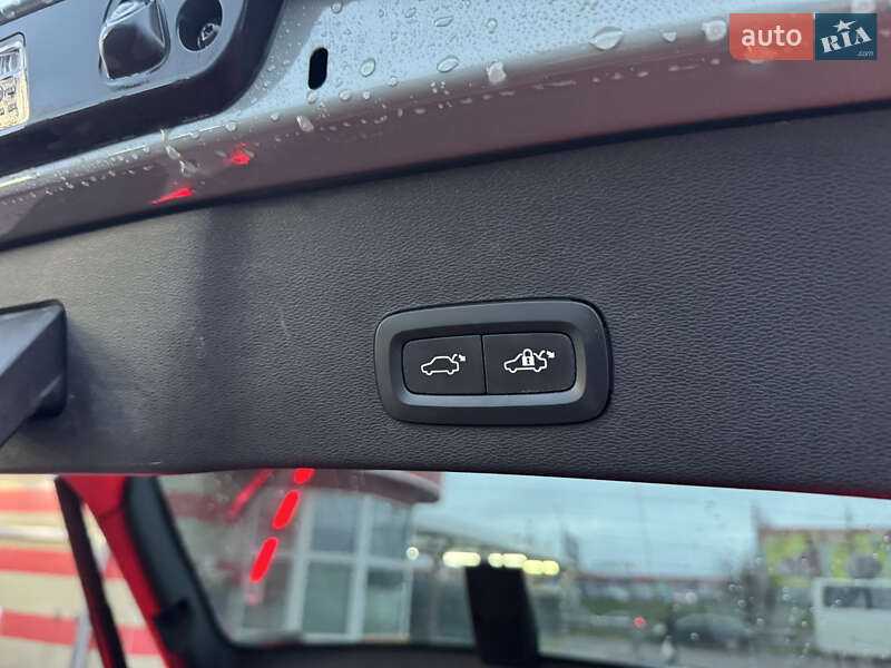 Внедорожник / Кроссовер Volvo C40 Recharge 2023 в Ровно