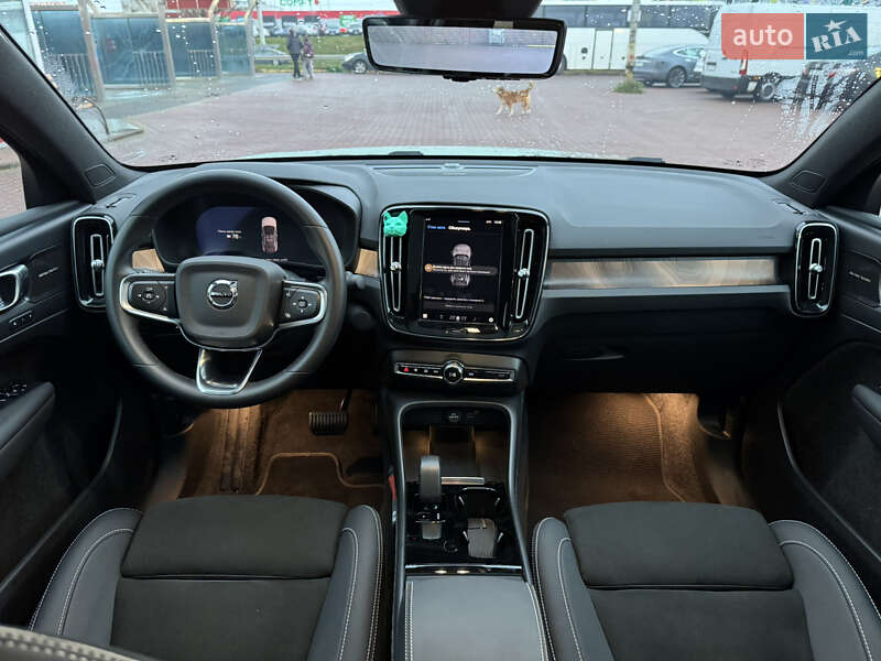 Внедорожник / Кроссовер Volvo C40 Recharge 2023 в Ровно