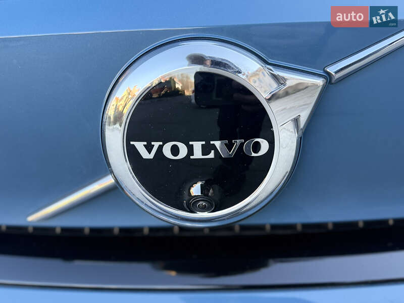 Внедорожник / Кроссовер Volvo C40 Recharge 2022 в Киеве