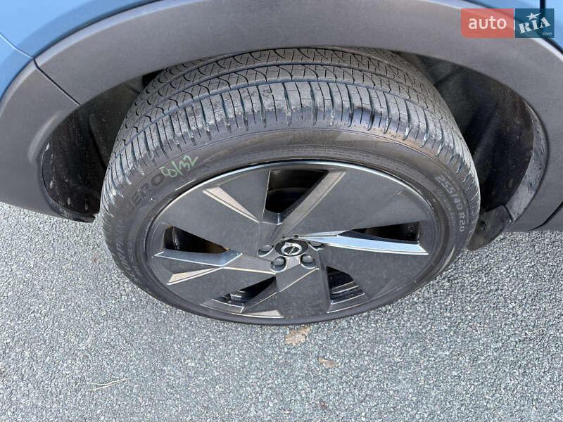 Внедорожник / Кроссовер Volvo C40 Recharge 2022 в Киеве