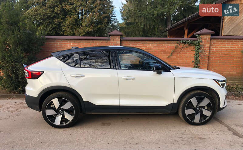 Позашляховик / Кросовер Volvo C40 Recharge 2022 в Львові