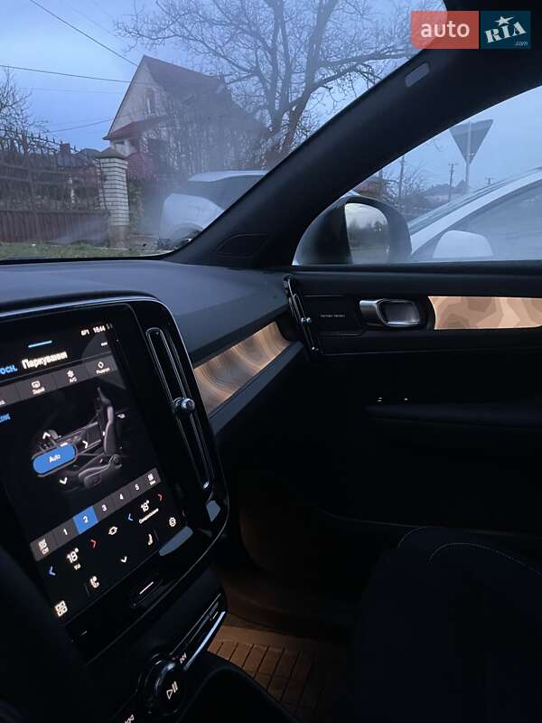 Внедорожник / Кроссовер Volvo C40 Recharge 2023 в Черновцах