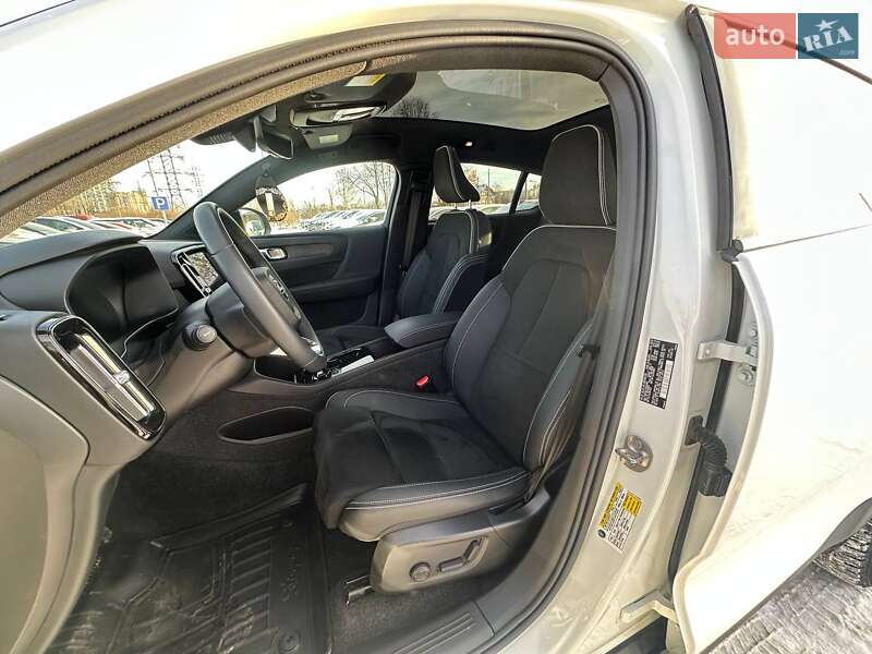 Позашляховик / Кросовер Volvo C40 Recharge 2023 в Львові