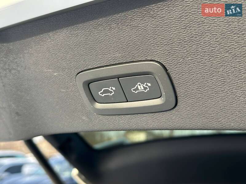 Позашляховик / Кросовер Volvo C40 Recharge 2023 в Львові