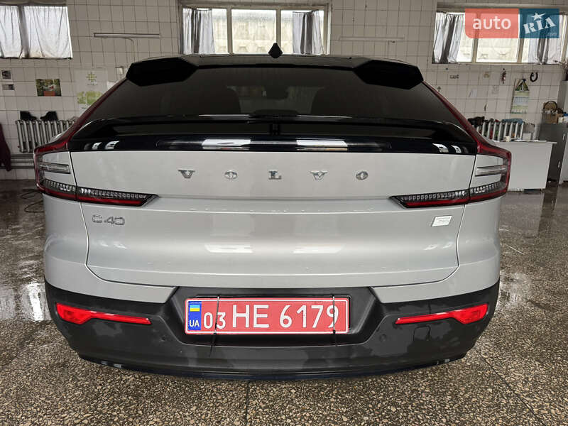 Внедорожник / Кроссовер Volvo C40 Recharge 2022 в Виннице фото 4 Внедорожник / Кроссовер Volvo C40 Recharge 2022 в Виннице