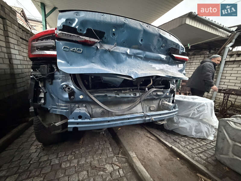 Внедорожник / Кроссовер Volvo C40 Recharge 2023 в Днепре
