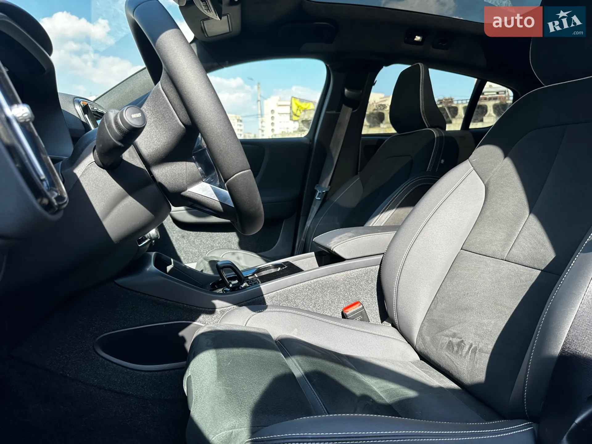 2023 Volvo C40 - мініатюра 30