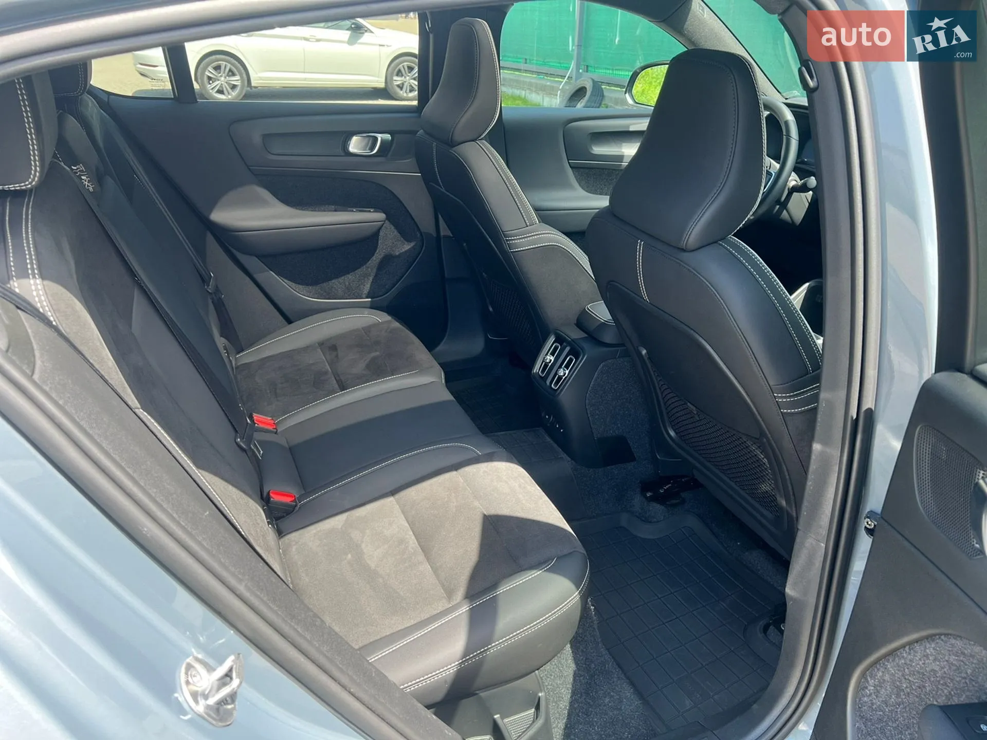 2023 Volvo C40 - мініатюра 23