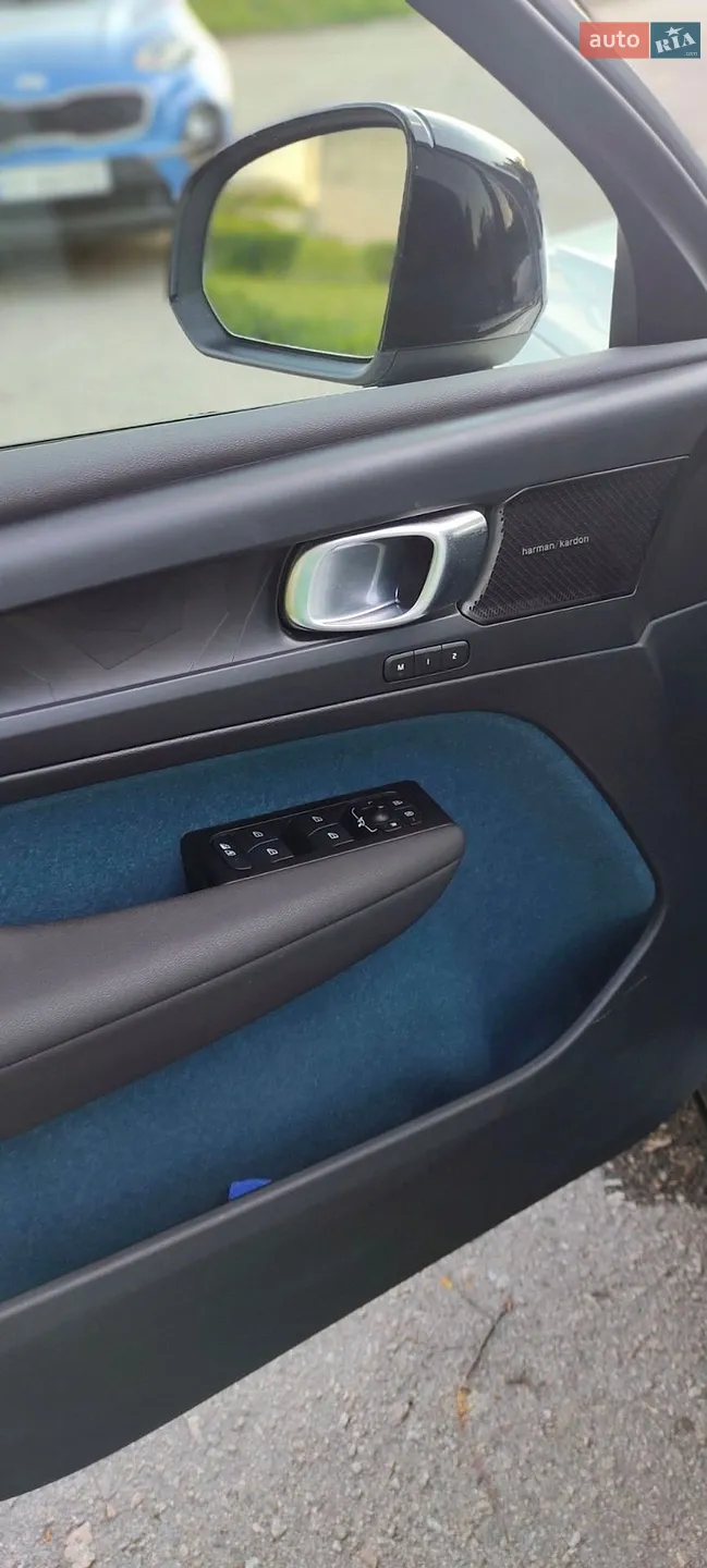 2022 Volvo C40 - мініатюра 10
