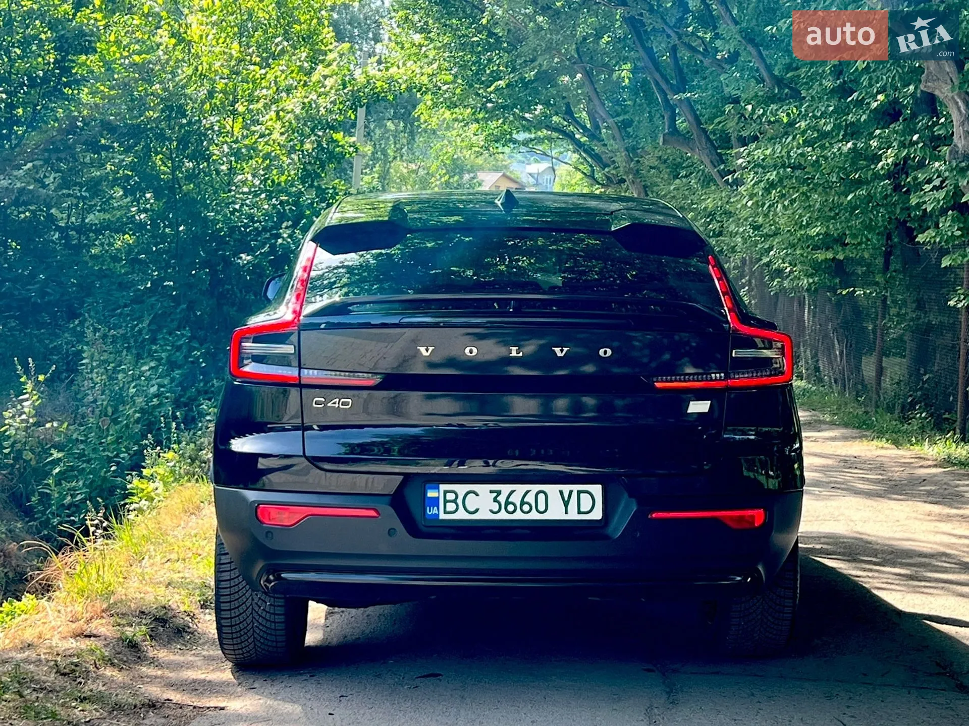 Volvo C40 Recharge 2023 VIN YV1XKEFV8P2061369 фото оголошення 7 з 19