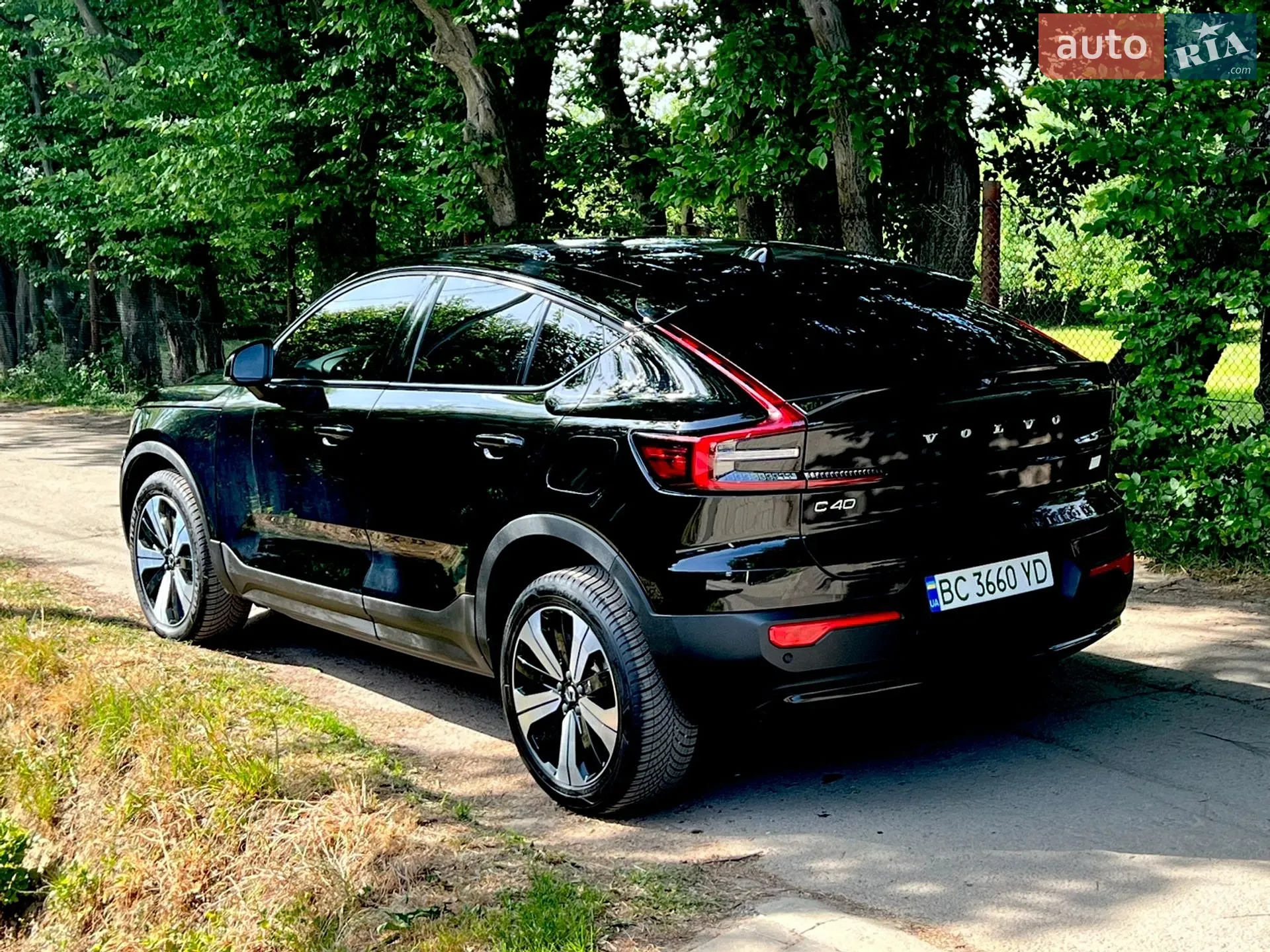 Volvo C40 Recharge 2023 VIN YV1XKEFV8P2061369 фото оголошення 8 з 19