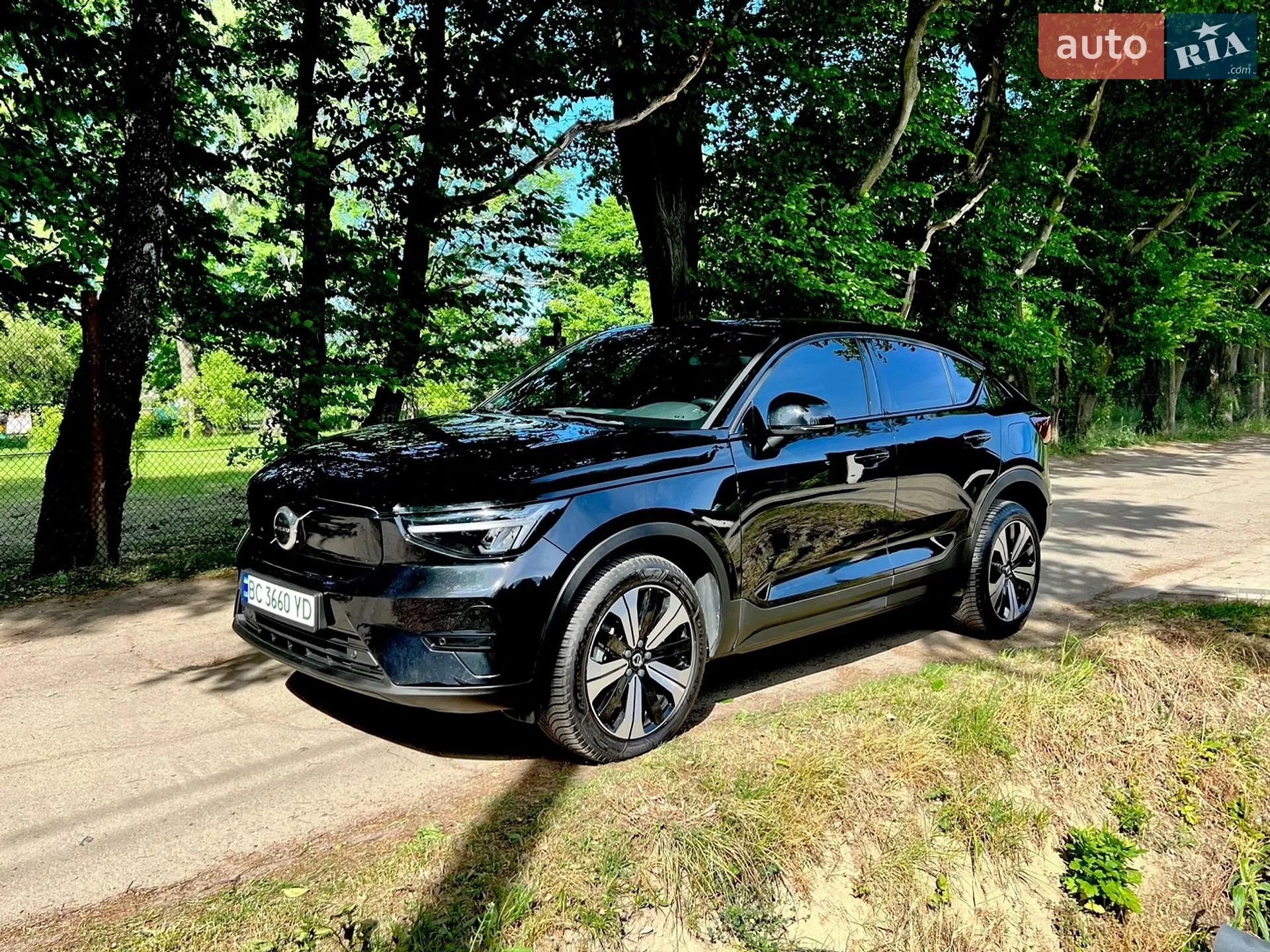 Volvo C40 Recharge 2023 VIN YV1XKEFV8P2061369 фото оголошення 11 з 19