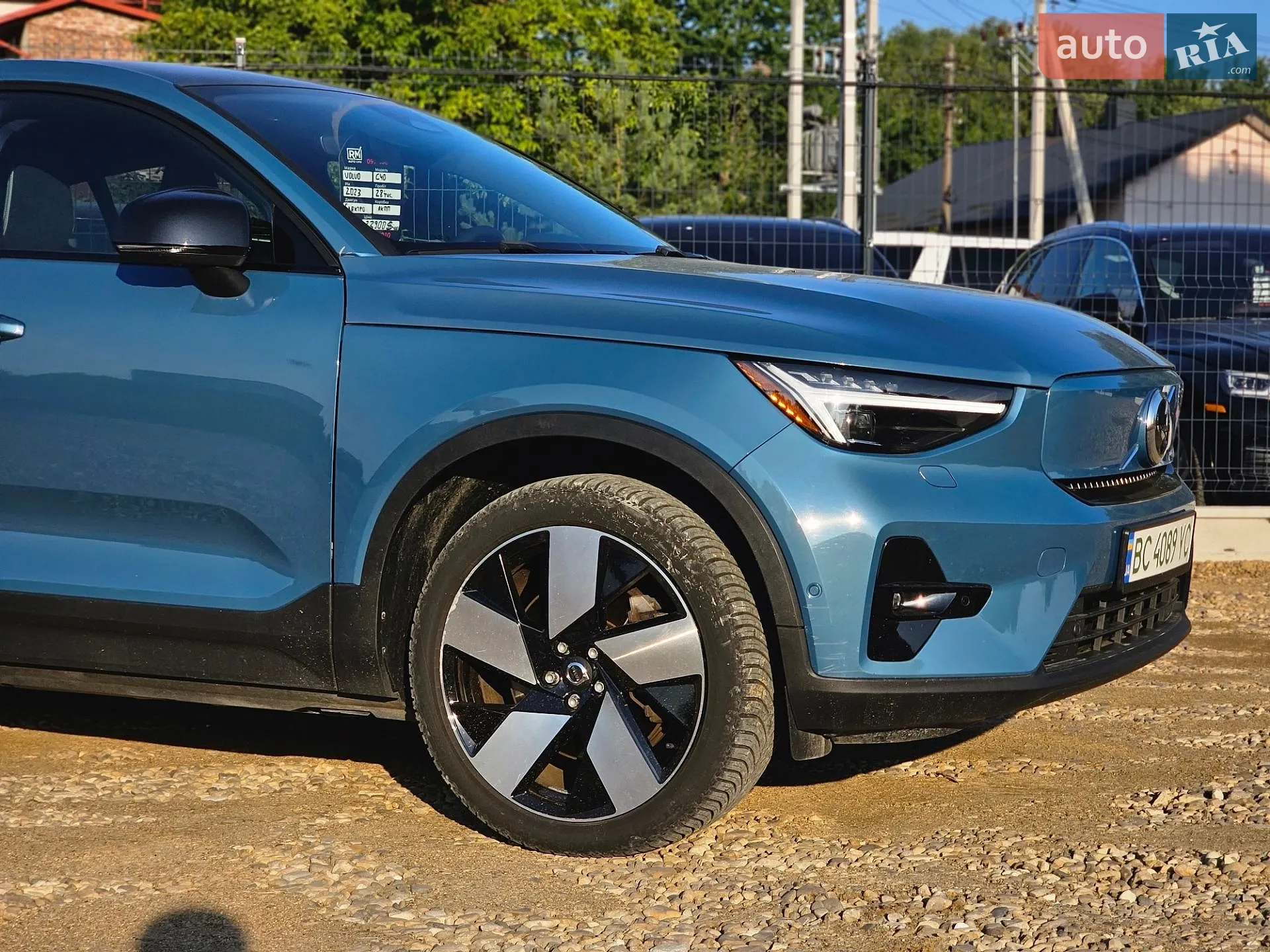 2023 Volvo C40 - мініатюра 4