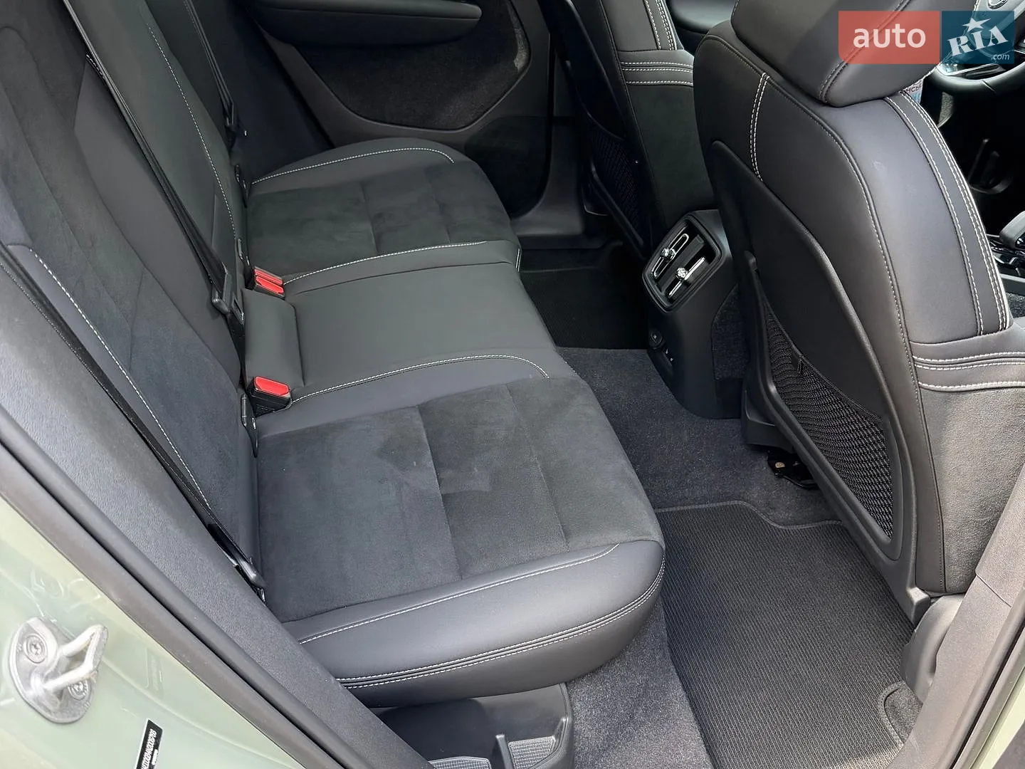 2022 Volvo C40 - мініатюра 20