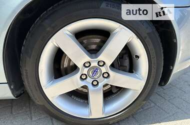 Кабриолет Volvo C70 2009 в 