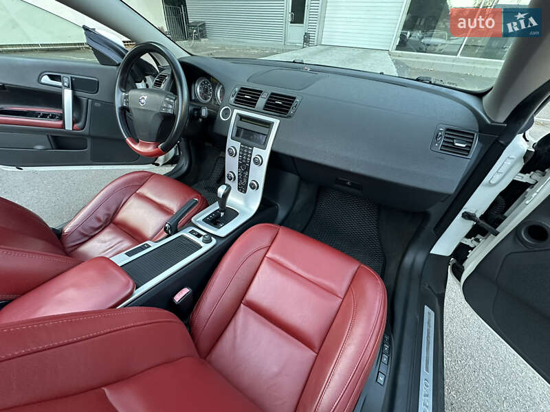 Кабриолет Volvo C70 2010 в Одессе фото 42 Кабриолет Volvo C70 2010 в Одессе