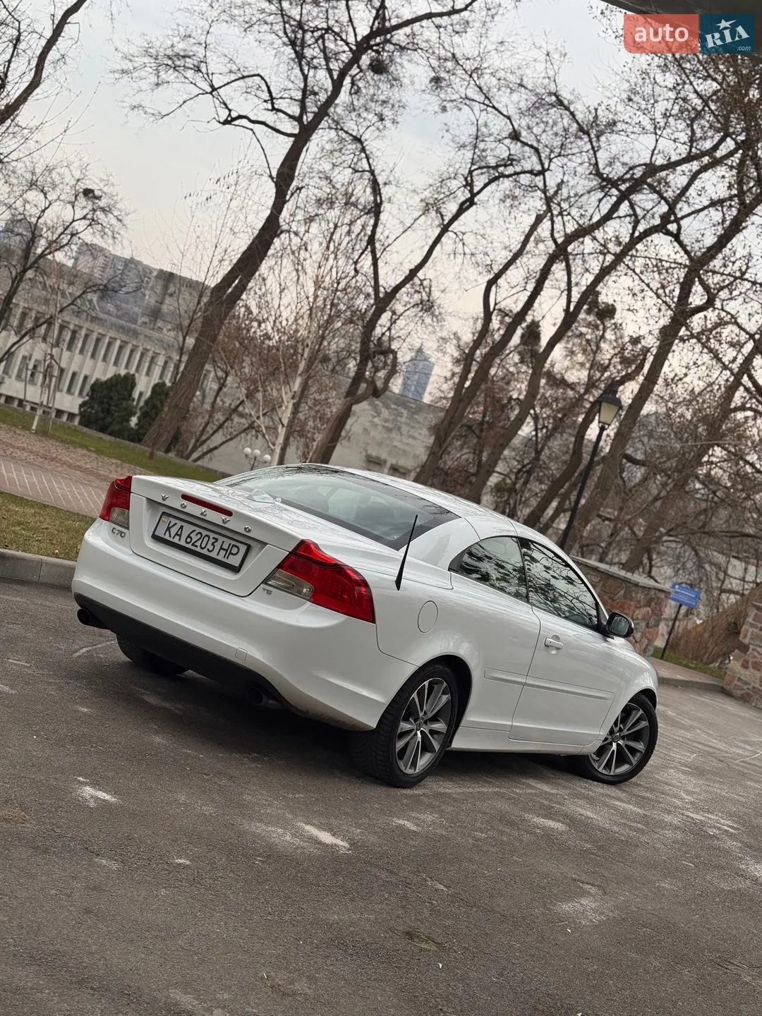 2010 Volvo C70 - мініатюра 5
