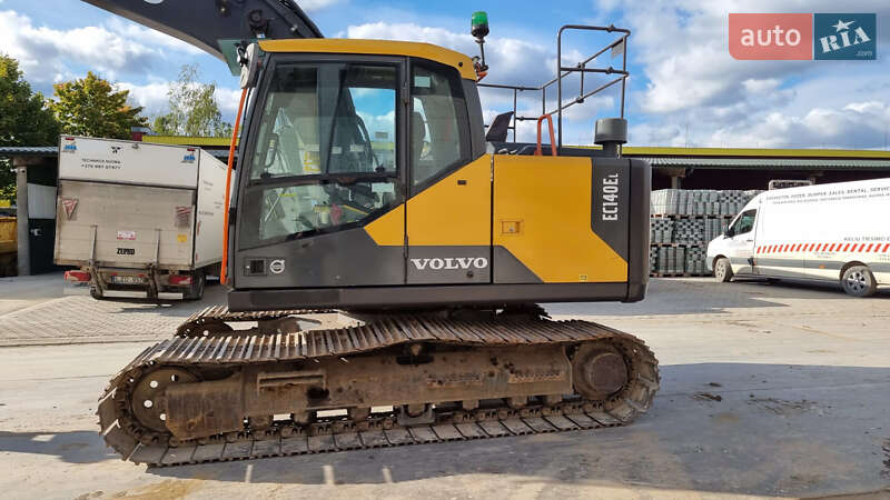 Гусеничный экскаватор Volvo EC 140EL 2017 в Одессе
