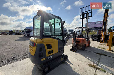 Миниэкскаватор Volvo EC 15D 2017 в  фото 13 Миниэкскаватор Volvo EC 15D 2017 в