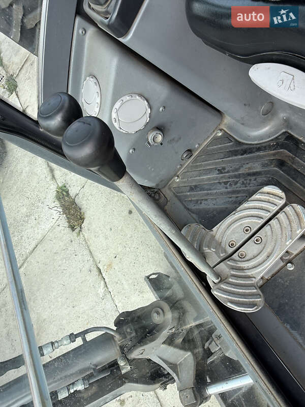 Міні-екскаватор Volvo EC 15D 2017 в Києві фото 30 Міні-екскаватор Volvo EC 15D 2017 в Києві