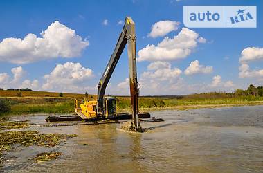 Экскаватор Volvo EC 210 BLR 2013 в 