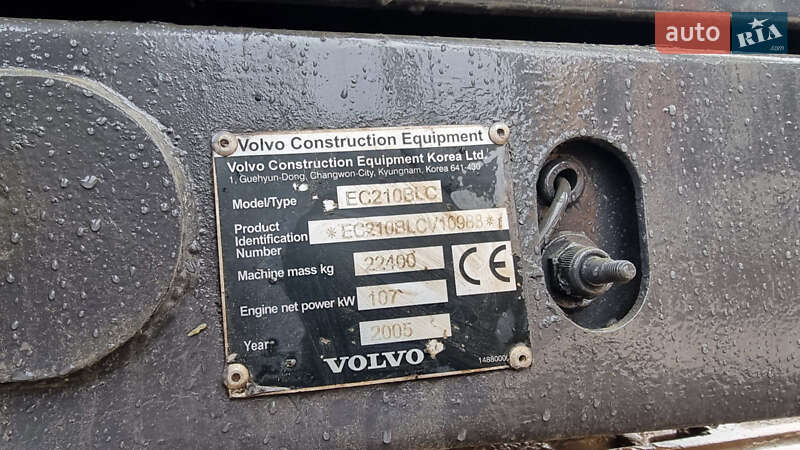 Гусеничный экскаватор Volvo EC 210 2005 в Николаеве