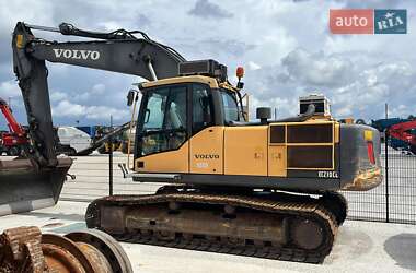 Гусеничный экскаватор Volvo EC 210CL 2010 в Львове