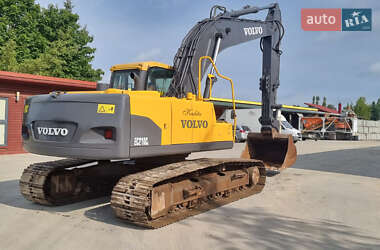 Гусеничный экскаватор Volvo EC 210CL 2010 в 