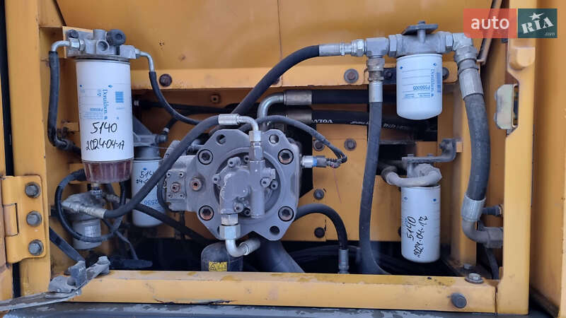 Гусеничний екскаватор Volvo EC 220D 2016 в Одесі