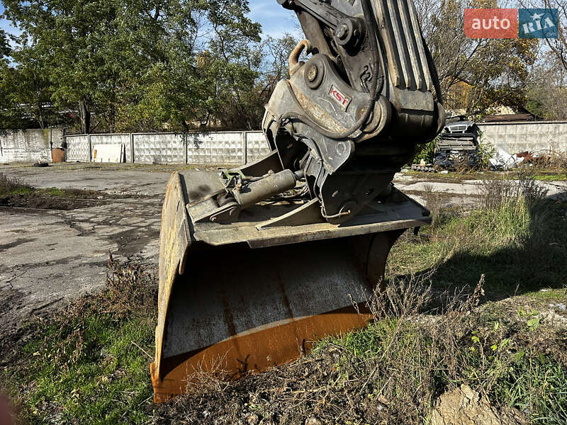 Гусеничний екскаватор Volvo EC 220DL 2018 в Києві фото 30 Гусеничний екскаватор Volvo EC 220DL 2018 в Києві