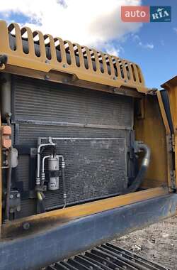 Гусеничный экскаватор Volvo EC 240 BNLC 2007 в 
