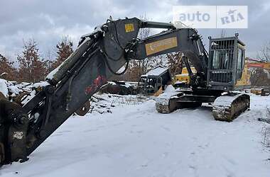 Гусеничний екскаватор Volvo EC 240CL 2005 в Києві