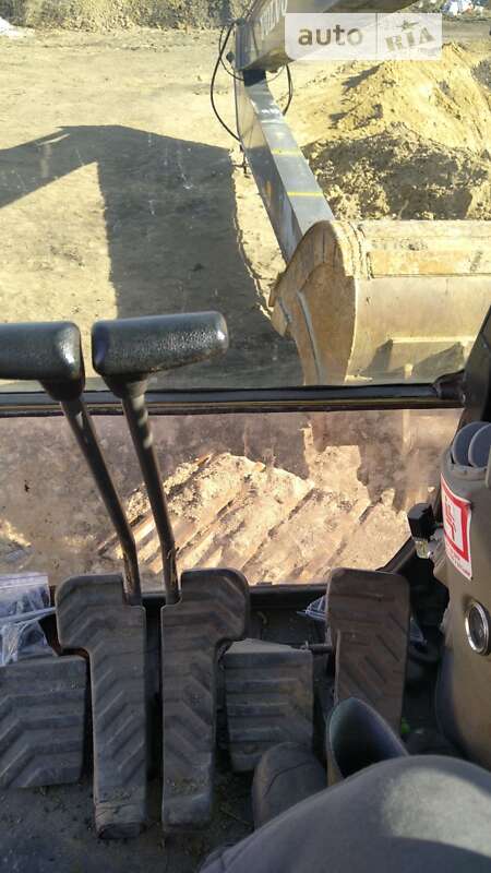 Гусеничный экскаватор Volvo EC 240CL 2008 в Днепре