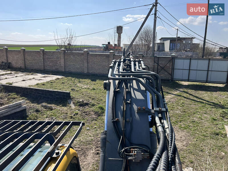 Гусеничний екскаватор Volvo EC 240CL 2008 в Луцьку