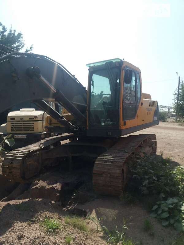 Гусеничный экскаватор Volvo EC 290B LC 2003 в 