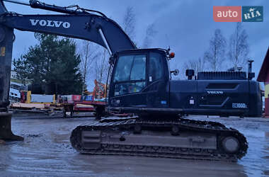 Гусеничний екскаватор Volvo EC 300DL 2014 в Одесі