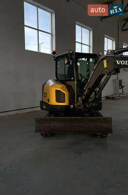 Гусеничный экскаватор Volvo EC 35 2024 в Коломые