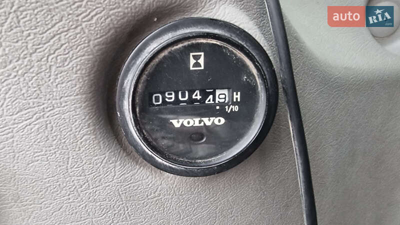 Гусеничный экскаватор Volvo EC 380DL 2014 в Одессе фото 16 Гусеничный экскаватор Volvo EC 380DL 2014 в Одессе